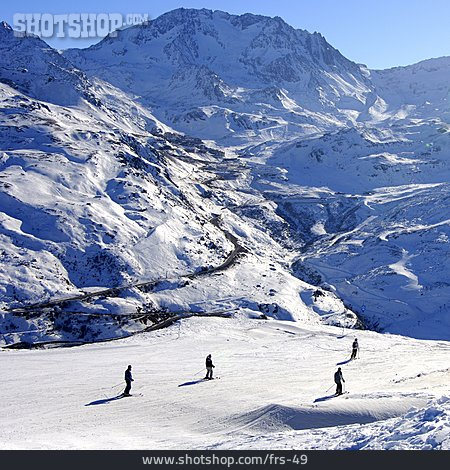 
                Skifahrer, Les Menuires, Skipiste, Wintersportgebiet                   