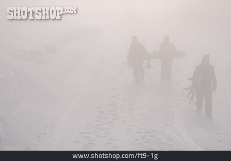 
                Nebel, Wintersport, Snowboarder                   