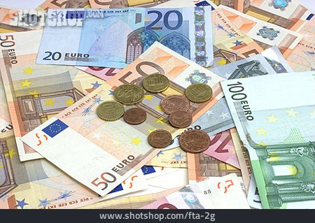 
                Euro, Geldscheine, Münzen                   