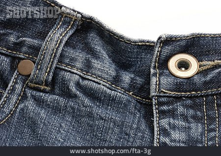 
                Jeans, Knopf                   