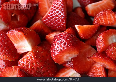 
                Erdbeere, Frucht                   