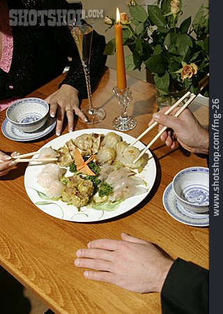 
                Asiatische Küche, Restaurant, Mahlzeit                   