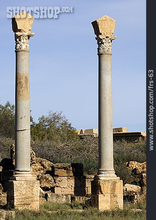 
                Säule, Leptis Magna                   