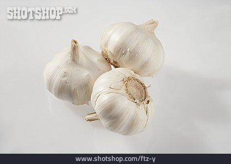 
                Knoblauch                   