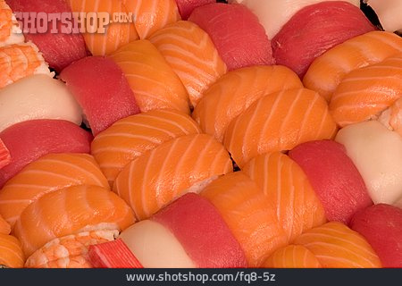 
                Sushi, Lachs, Thunfisch                   