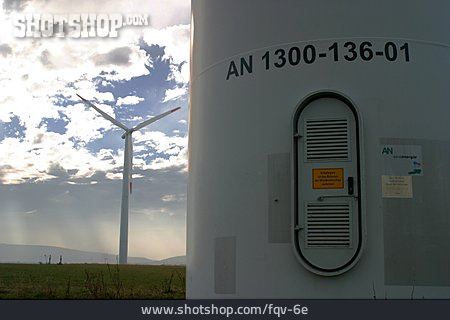 
                Elektrizität, Windenergie, Windrad                   
