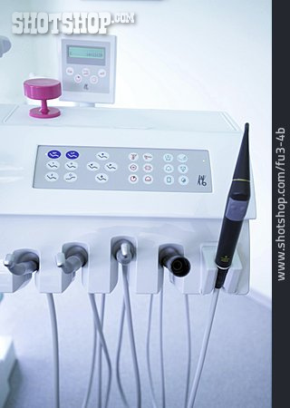 
                Instrumente & Geräte, Zahnarztpraxis                   