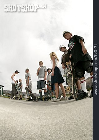 
                Teenager, Funsport, Skateboard                   