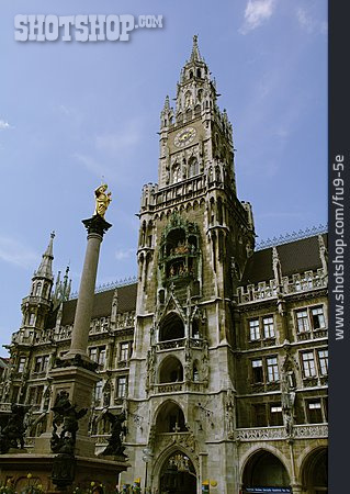 
                München, Neues Rathaus                   