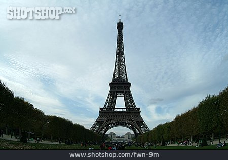 
                Paris, Eiffelturm                   