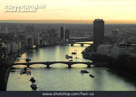 
                Brücke, London, Themse                   