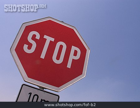 
                Verkehrszeichen, Stopschild                   