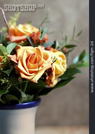 
                Blumenstrauß, Vase, Rosen                   