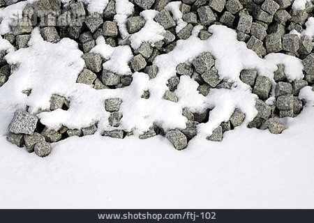
                Schnee, Pflasterstein                   