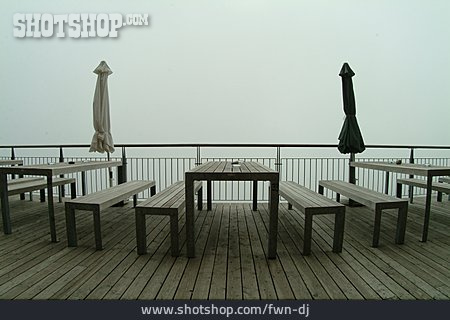
                Nebel, Restaurant                   