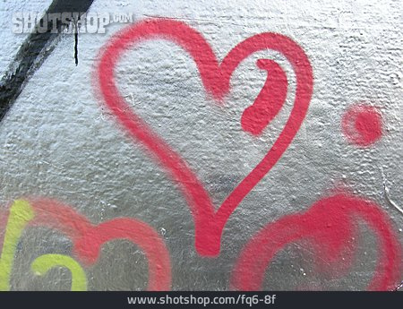 
                Herz, Graffiti                   