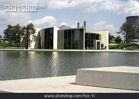 
                Wolfsburg, Autostadt, Skoda-pavillon                   