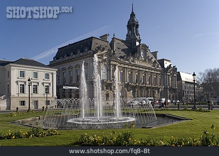 
                Rathaus, Frankreich, Tours                   