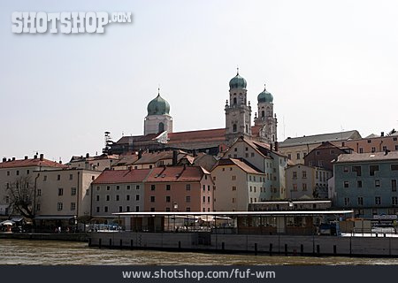 
                Stephansdom, Passau                   