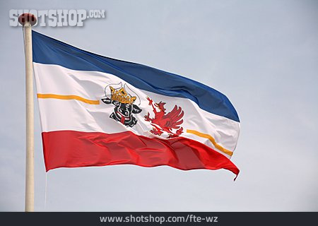 
                Fahne, Mecklenburg-vorpommern, Bundesland                   