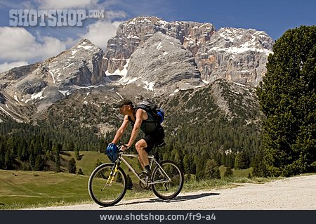 
                Radfahrer, Mountainbike, Dolomiten, Radfahren                   