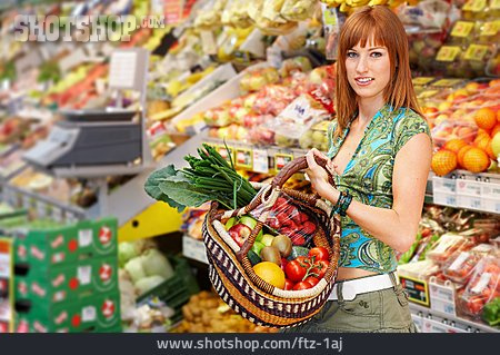 
                Junge Frau, Gesunde Ernährung, Einkauf & Shopping                   