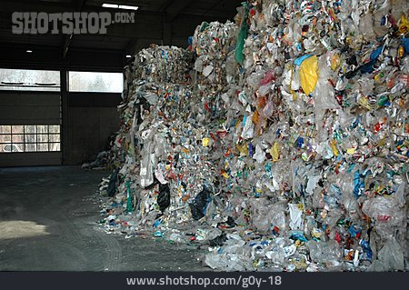 
                Kunststoff, Mülltrennung, Müll, Recyclinghof                   