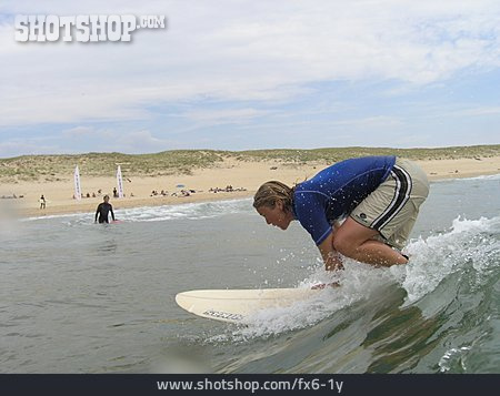 
                Strand, Surfer, Surfbrett                   