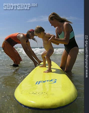
                Reise & Urlaub, Sport & Fitness, Familie, Surfer                   
