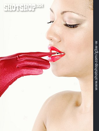 
                Junge Frau, Rot, Lippen, Handschuh                   