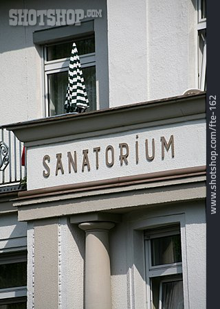 
                Sanatorium                   