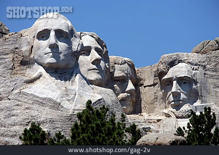 
                Usa, Mount Rushmore                   