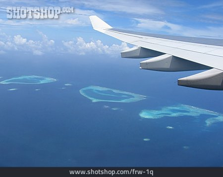 
                Flugzeug, Malediven                   