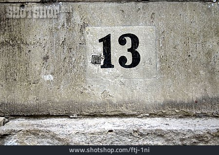 
                Zahl, Aberglaube, 13                   