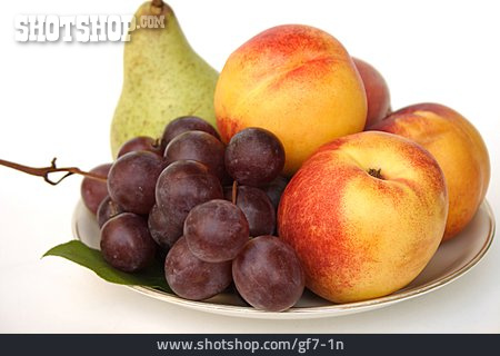 
                Obst, Trauben, Birnen, Nektarinen                   