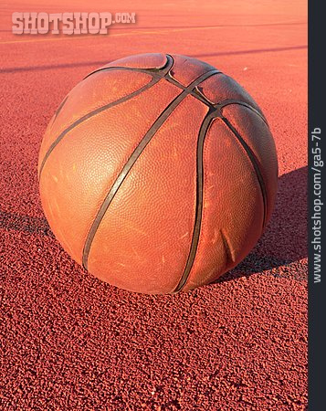 
                Ball, Basketball                   