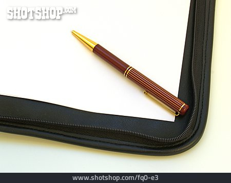 
                Kugelschreiber, Arbeitsmappe                   
