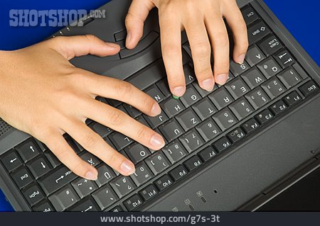
                Tastatur, Laptop                   