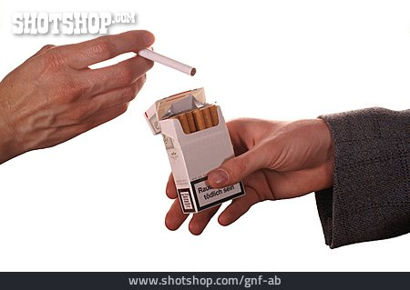 
                Zigarette, Anbieten                   
