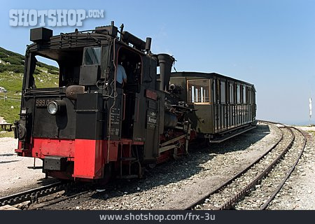 
                Zug, Lokomotive                   