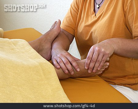 
                Physiotherapie, Fußreflexzonen, Fußmassage                   