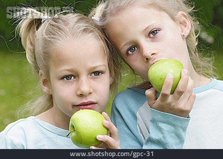 
                Essen, Apfel, Schwestern                   