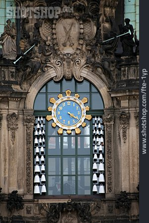 
                Architektur, Uhr, Dresden                   