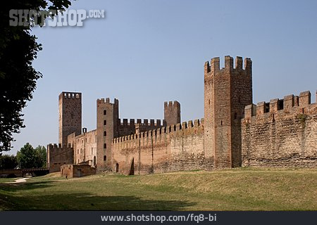 
                Burg, Stadtmauer, Montagnana                   