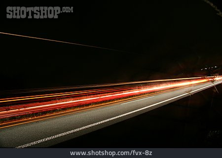 
                Nacht, Autobahn, Asphalt, Leuchtspur                   