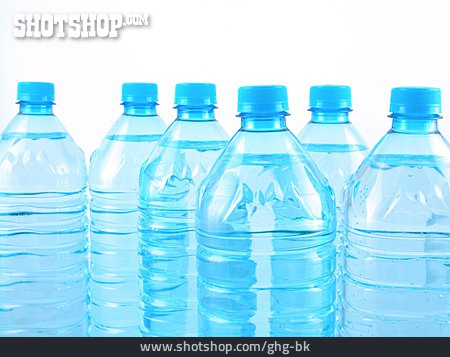 
                Mineralwasser, Wasserflasche, Flasche                   
