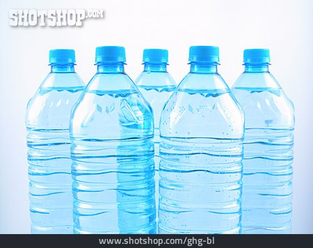 
                Wasser, Wasserflasche, Flasche                   