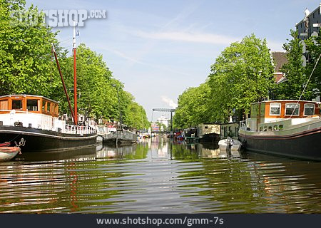 
                Boot, Gracht, Amsterdam                   