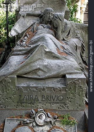 
                Grabstein, Zaira Brivio                   