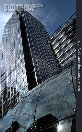 
                Moderne Baukunst, Hochhaus, Glasfassade, London                   
